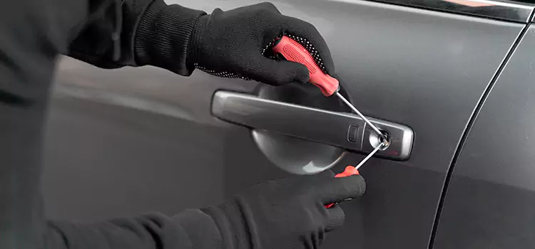 Locked Out of Car Help La Crescenta-Montrose