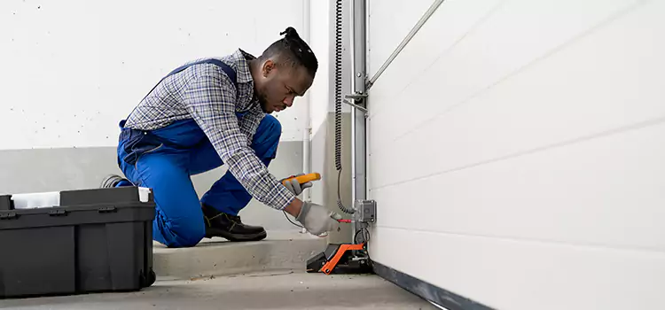 Expert Solutions for Every Garage Lock Need in La Crescenta-Montrose, CA